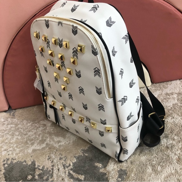 NWT Steve Madden Bscuti Backpack coral white - Picture 8 of 15